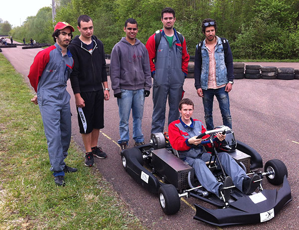 KLC 2015 - Essai transformé pour le kart électrique des étudiants de l'ISAT KLC 2015 - Essai transformé pour le kart électrique des étudiants de l'ISAT