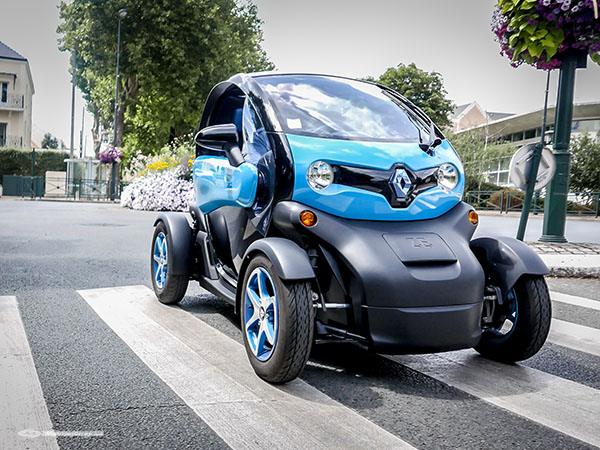 RENAULT TWIZY - Et si il était devenu Indispensable ? RENAULT TWIZY - Et si il était devenu Indispensable ?