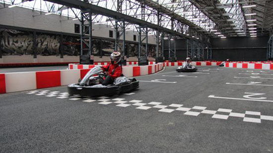 La piste de karting de l'Autre Usine s'étend sur 400 mètres - Crédit photo Christian MEAS La piste de karting de l'Autre Usine s'étend sur 400 mètres - Crédit photo Christian MEAS