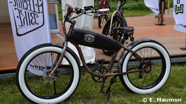 WATTITUD, LE VÉLO VINTAGE CUSTOMISÉ À VOTRE IMAGE WATTITUD, LE VÉLO VINTAGE CUSTOMISÉ À VOTRE IMAGE