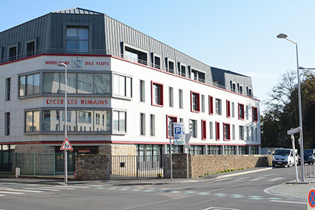 Le lycée Les Rimains de Saint Malo Le lycée Les Rimains de Saint Malo