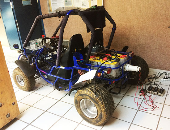 Polytech Tours - Abderrahim réalise un buggy électrique