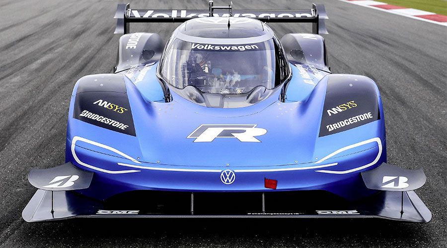 La voiture électrique Volkswagen ID.R explose le record de Goodwood