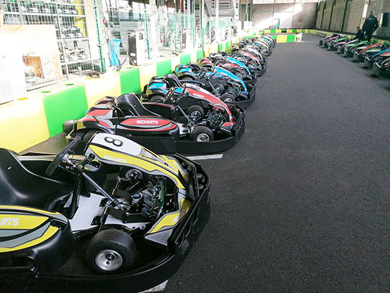 En 1ère mondiale chez RMT Karting : les nouveaux karts électriques BIZ KARTS