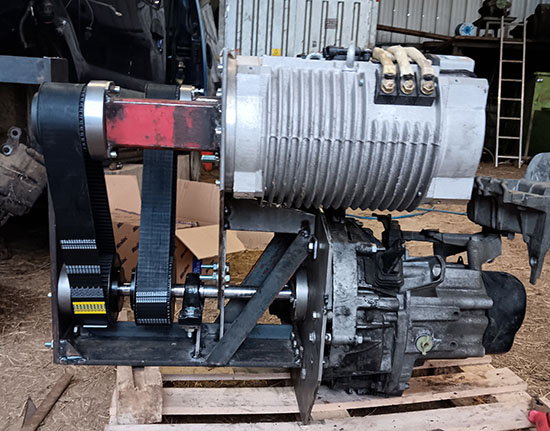 Kangoo retrofit électrique - Quand un moteur électrique ne suffit pas ! Kangoo retrofit électrique - Quand un moteur électrique ne suffit pas !