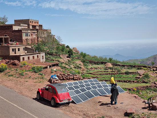 1500km de périple Marocain en 2CV électrique et panneaux solaire !