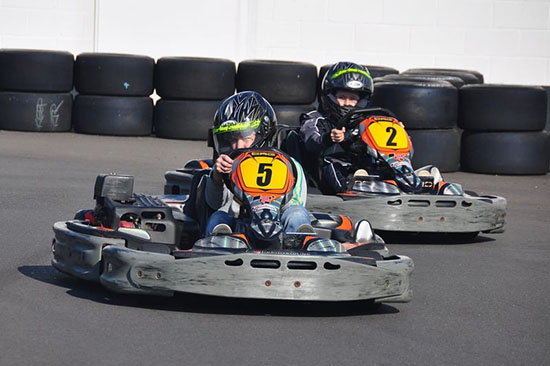 Ales Racing System - Karting électrique vs karting à essence : lequel choisir en 2026 ?
