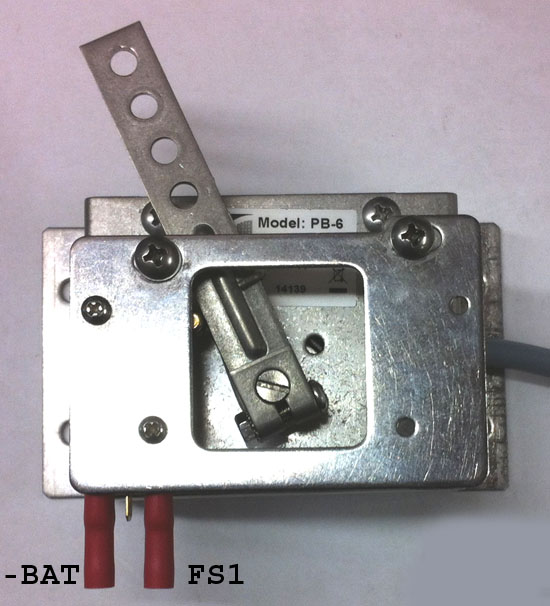 Le switch FS1 du potentiomètre CURTIS PB6